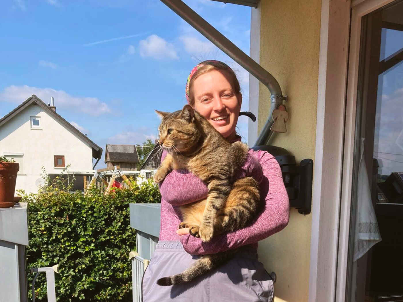 Iris Veldwijk Barney cat Refugio Sonrisas Tarifa animal shelter Spain